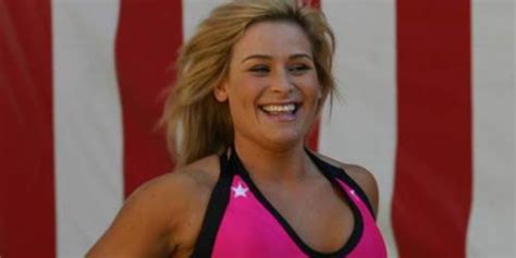 Natalya Neidharts Body Transformation Over The。